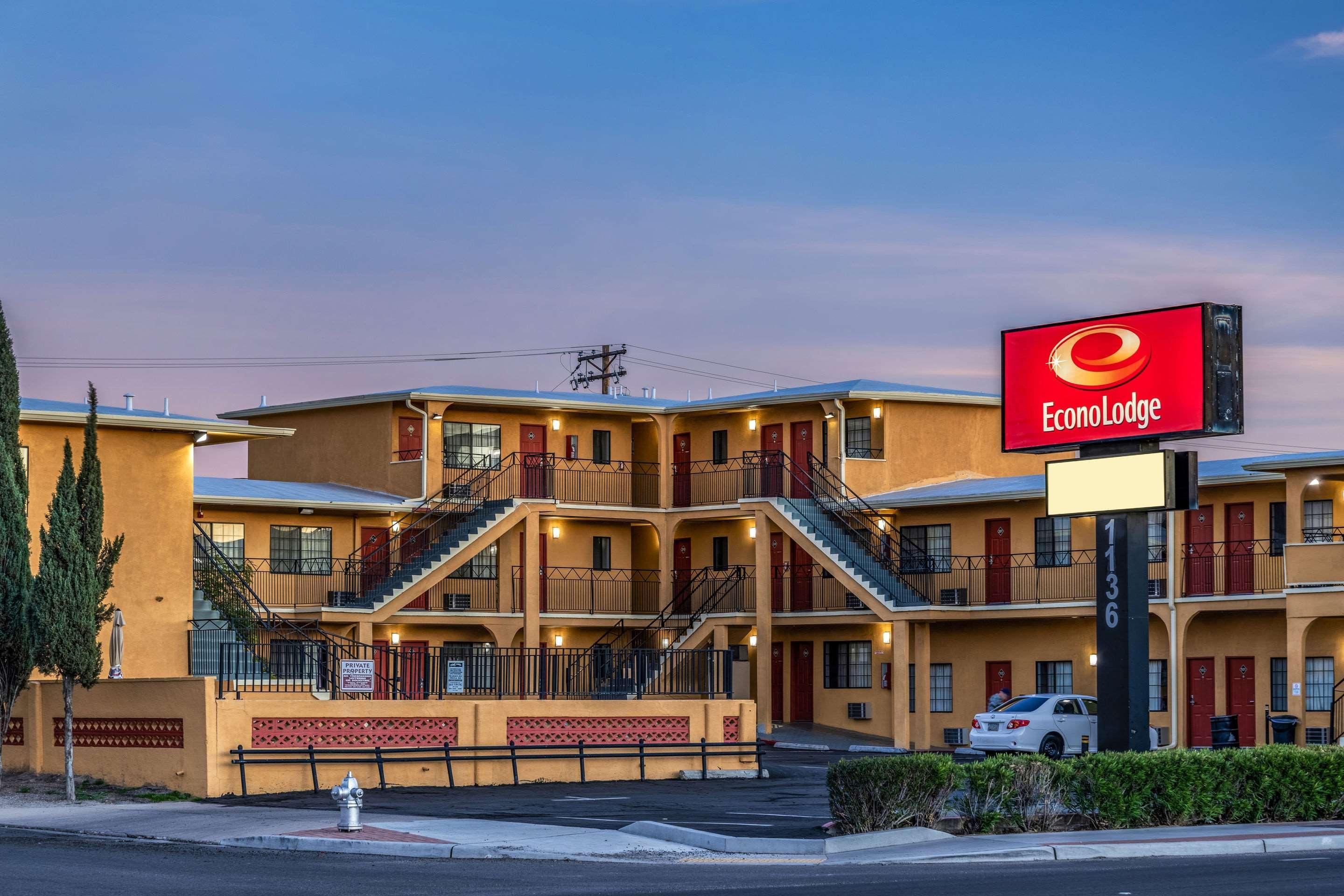 Econo Lodge University Tucson Exterior foto